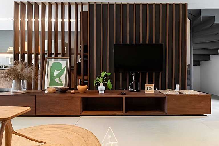 Private House with 3 En-suite Bedrooms at Praia