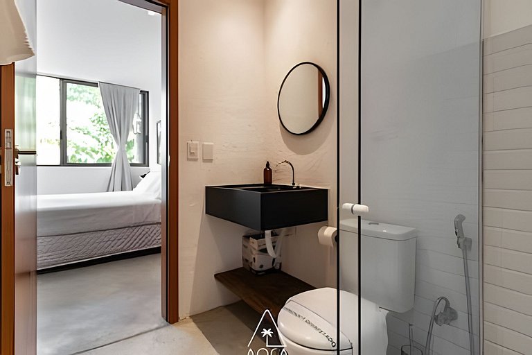 Private House with 3 En-suite Bedrooms at Praia